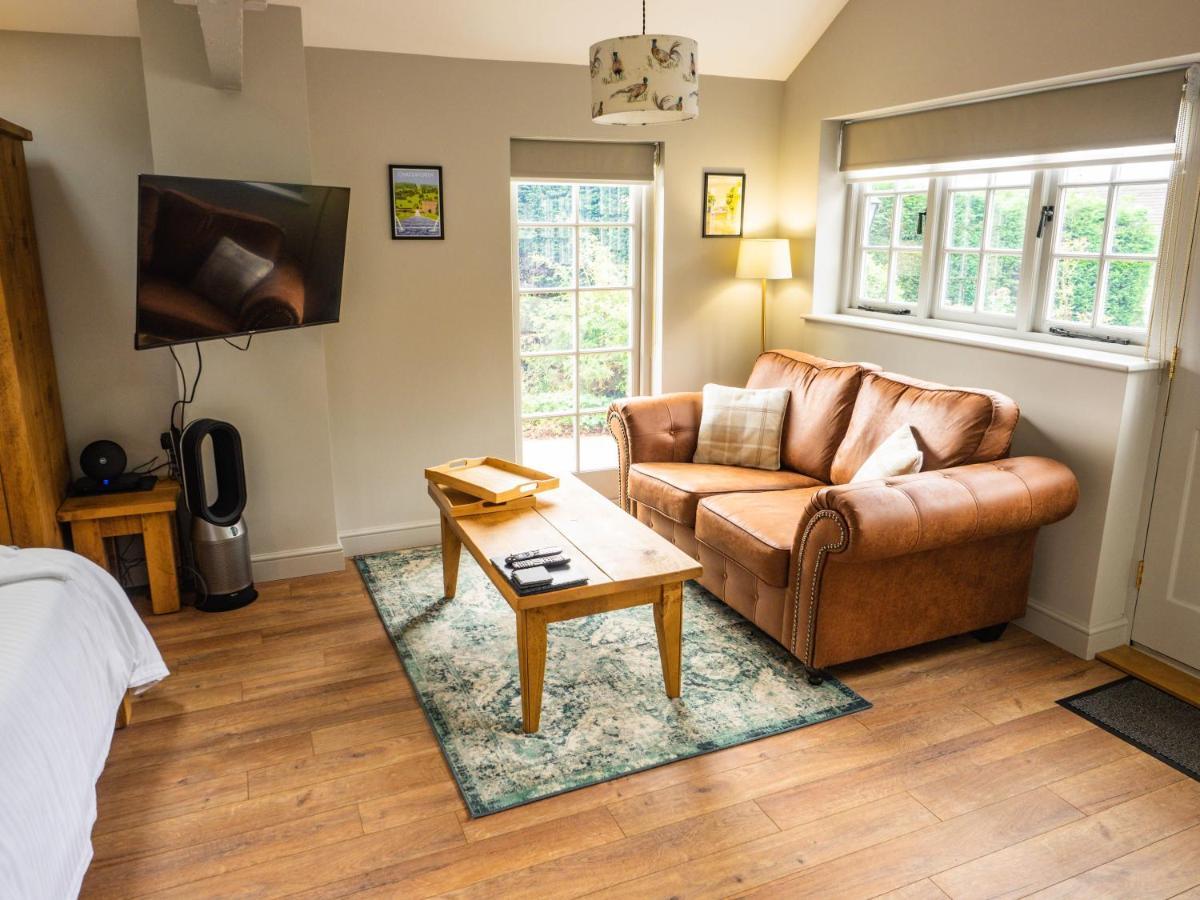1 Bed Studio In Two Dales Near Matlock & Bakewell エクステリア 写真